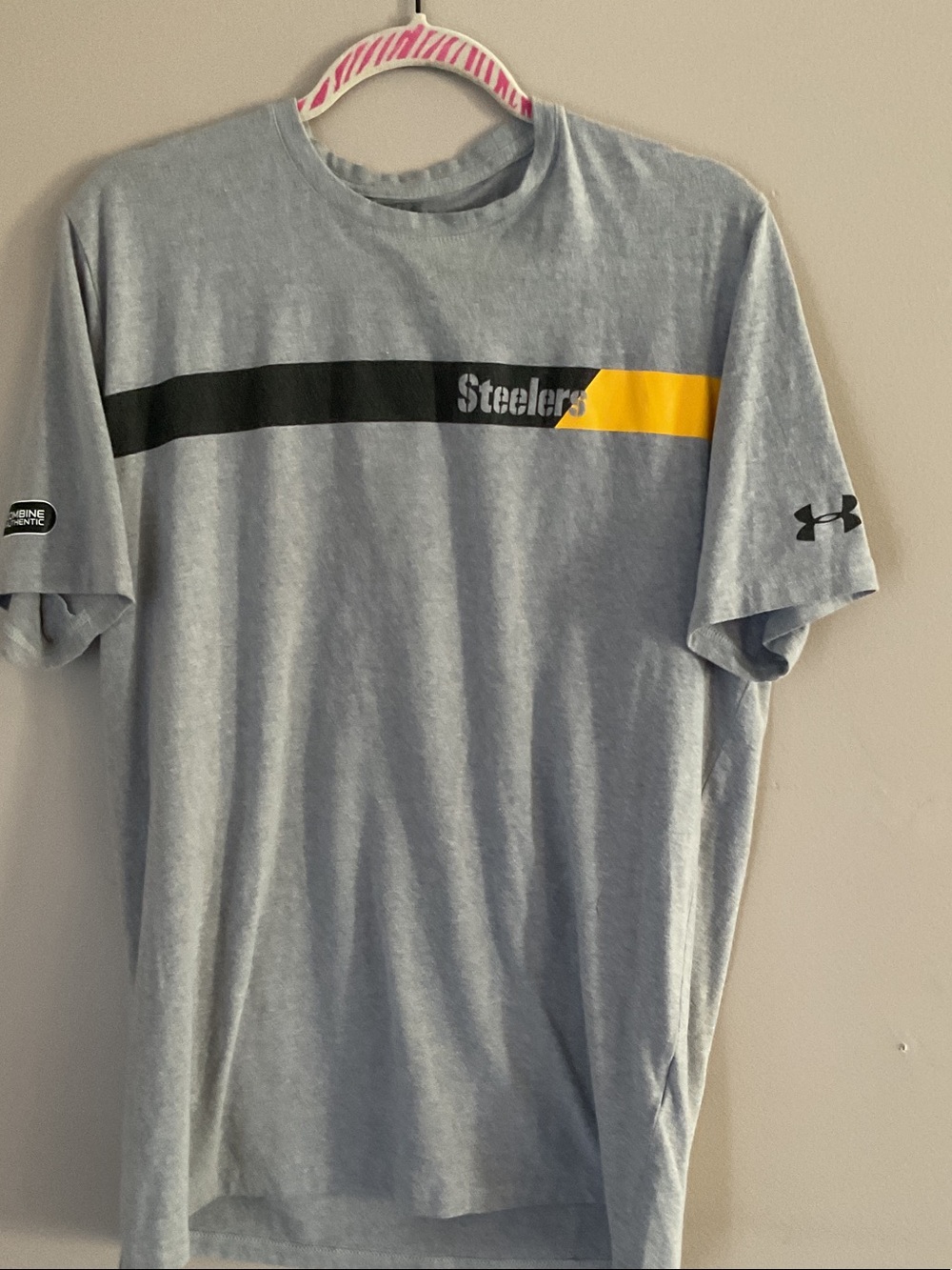 Under Armour Men's Gray Pittsburgh Steelers Short-Sleeve Tee